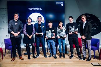 5G-Anwendung für Erste Hilfe: Studentisches Team von FirstActKit gewinnt Finale in Berlin